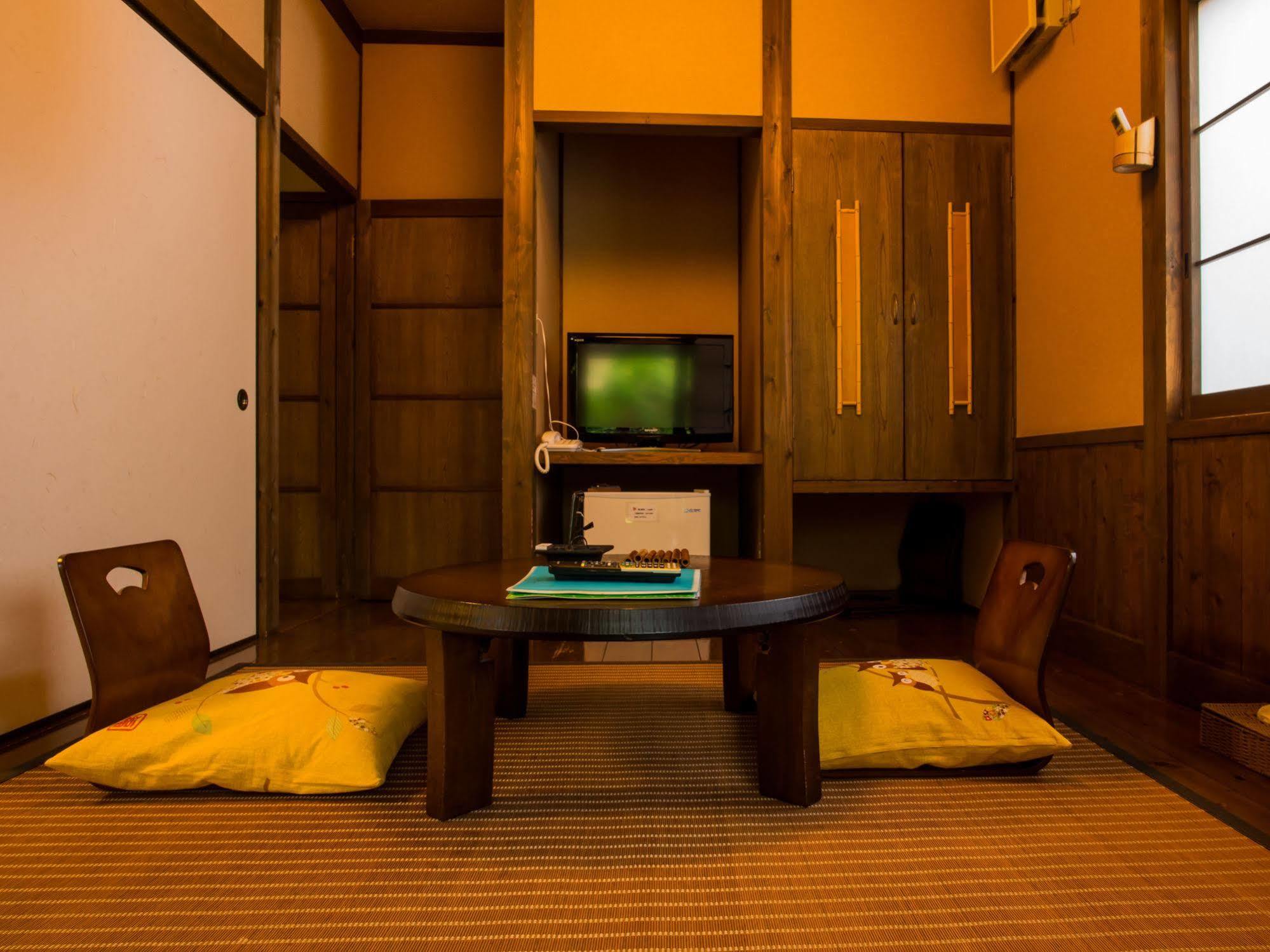 Yurari Rokumyo Hotel Jufu Kültér fotó